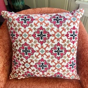 CALLISTO HOME Multi Color Embroidered Beaded Decorative Pillow 22"x 22" EUC